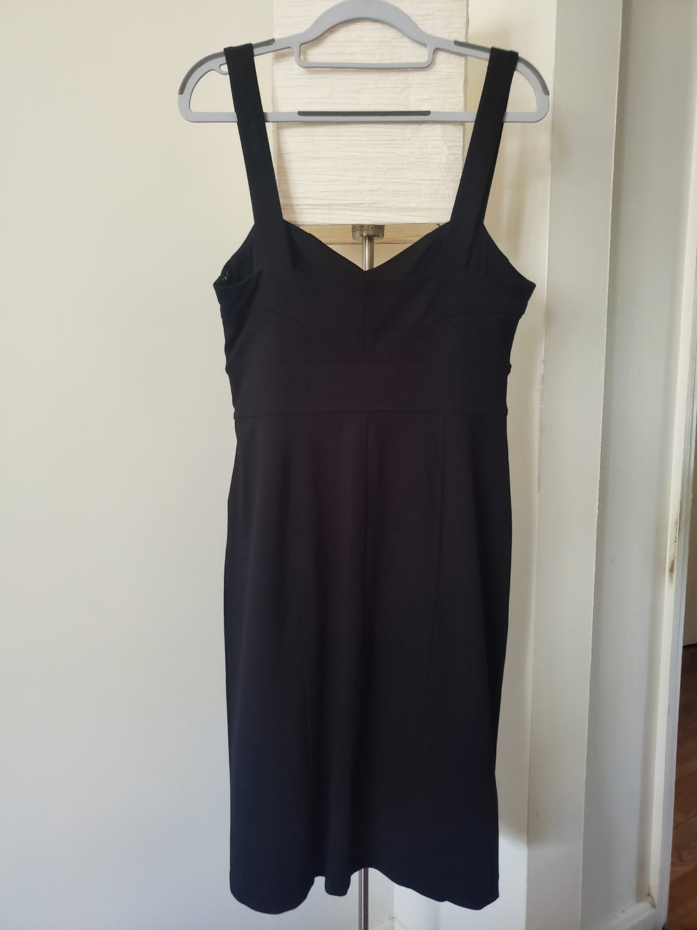 Banana Republic Black Sleeveless Midi Dress Size 10 V-Neck Tailored